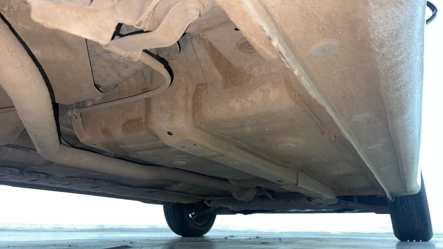 Used 2023 Hyundai Grand i10 Nios Sportz 1.2 Kappa VTVT Petrol Manual extra REAR RIGHT UNDERBODY VIEW