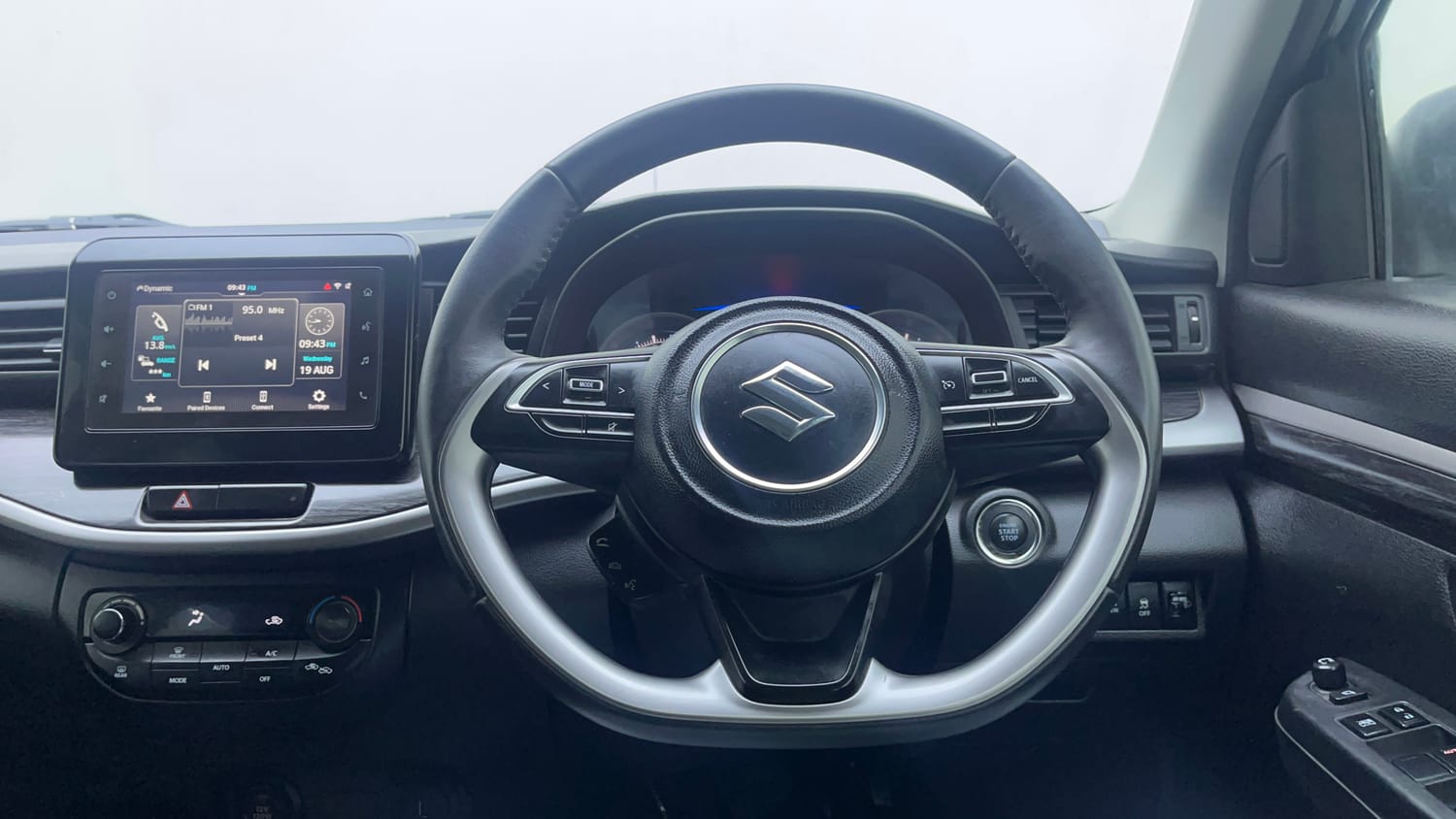 Used 2022 Maruti Suzuki XL6 Alpha MT Petrol Petrol Manual interior STEERING VIEW
