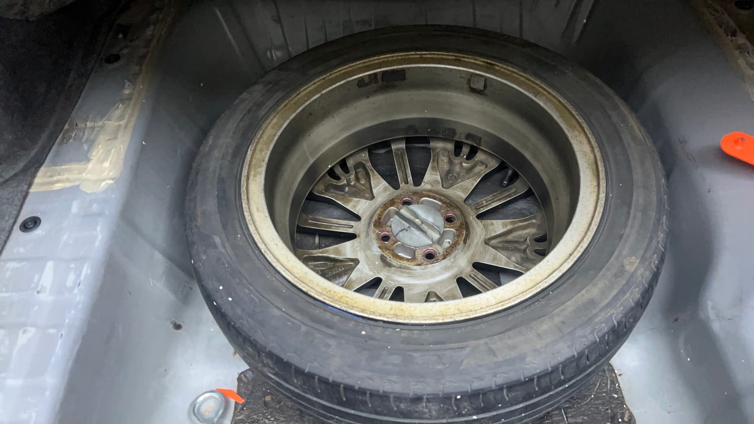 Used 2017 Honda City ZX Diesel Diesel Manual tyres SPARE TYRE VIEW