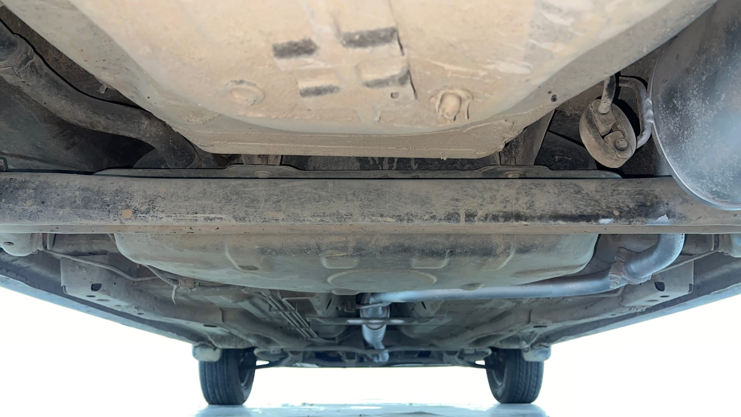 Used 2019 Tata Tiago Revotron XZA Petrol Automatic extra REAR UNDERBODY VIEW (TAKEN FROM REAR)
