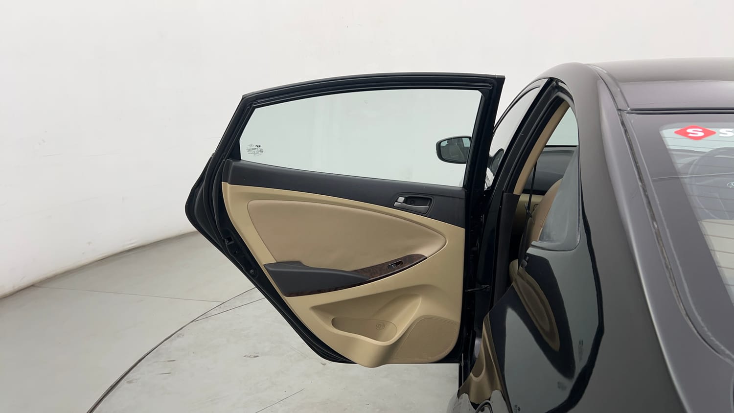 Used 2016 Hyundai Verna 1.6 VTVT S AT Petrol Automatic interior LEFT REAR DOOR OPEN VIEW