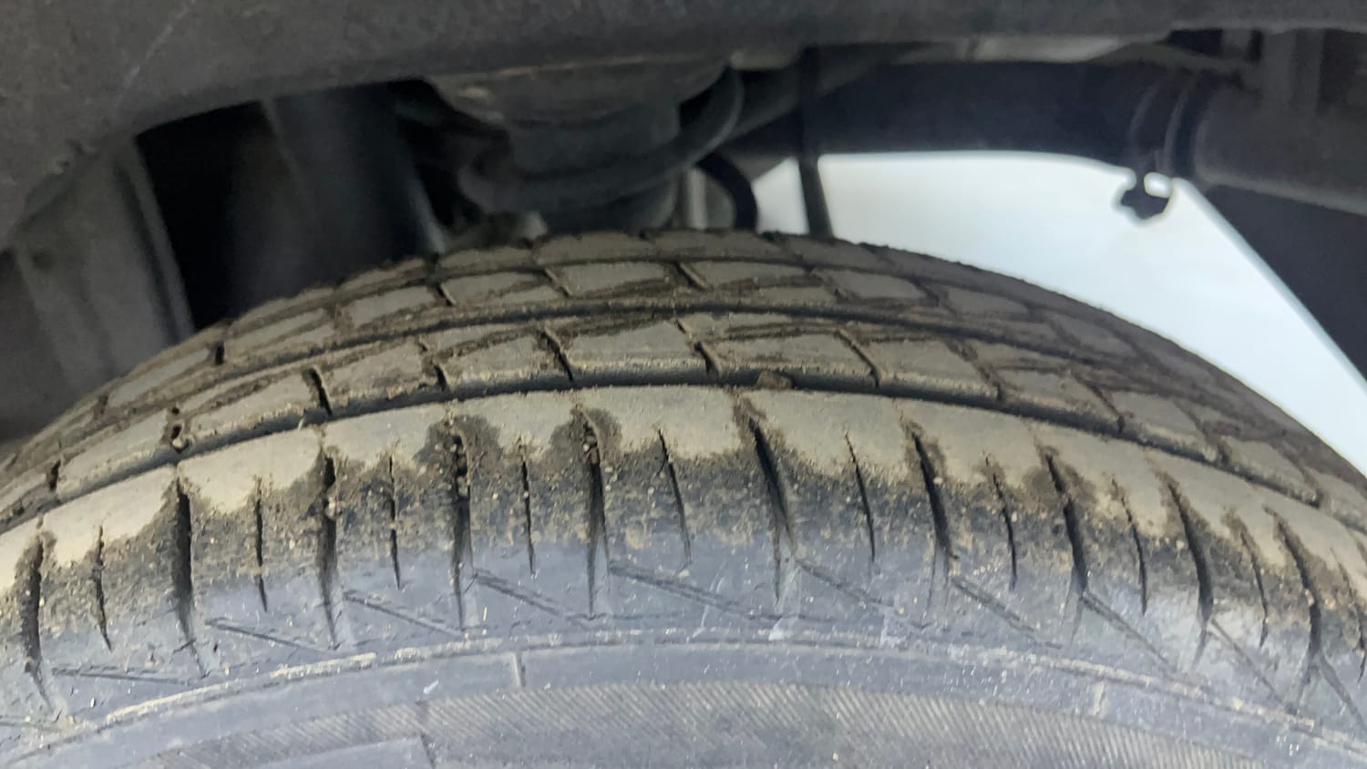 Used 2020 Maruti Suzuki Alto 800 LXi Petrol Manual tyres LEFT REAR TYRE TREAD VIEW