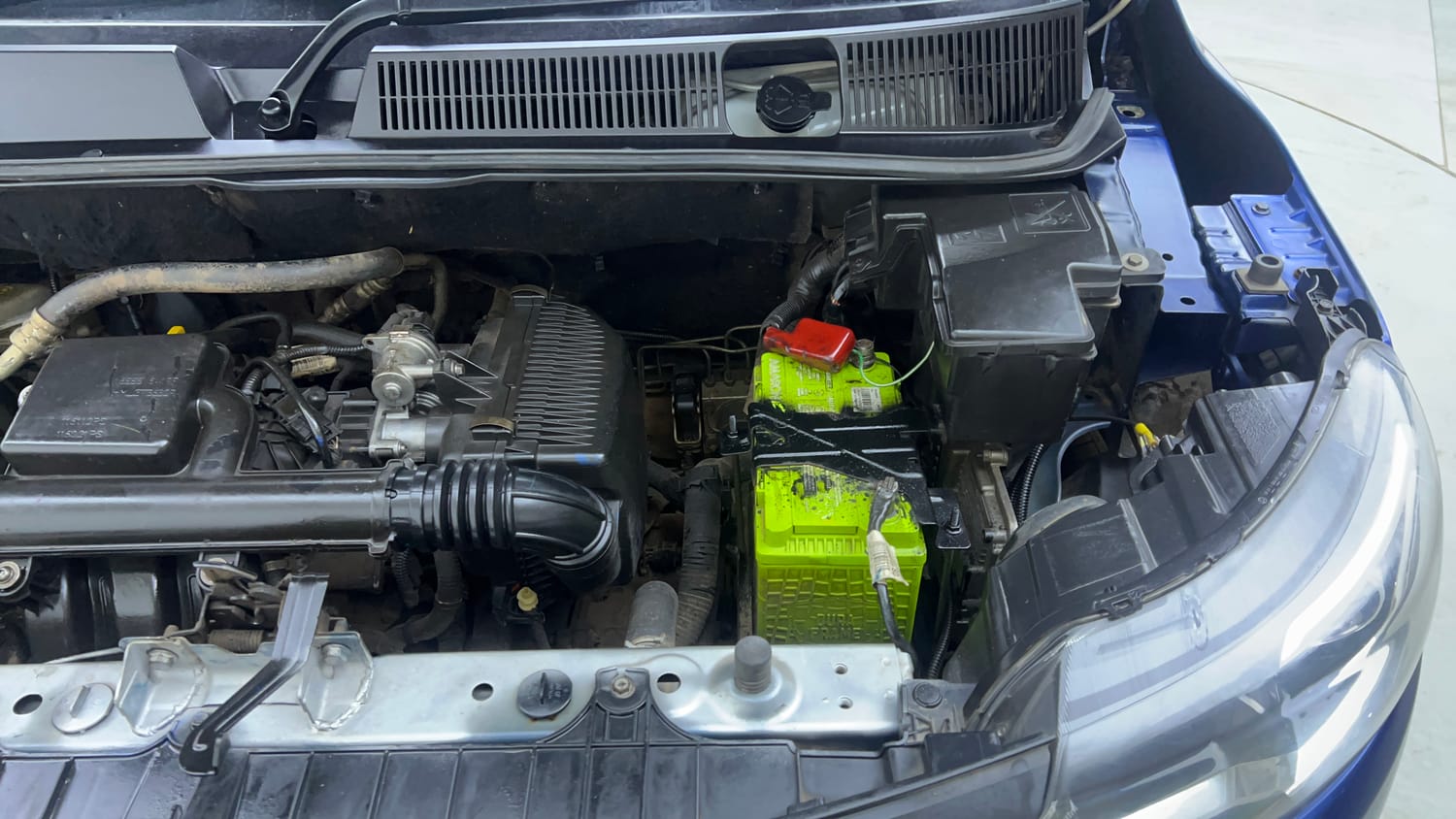 Used 2020 Renault Triber RXZ EASY-R AMT Petrol Automatic engine ENGINE LEFT SIDE VIEW