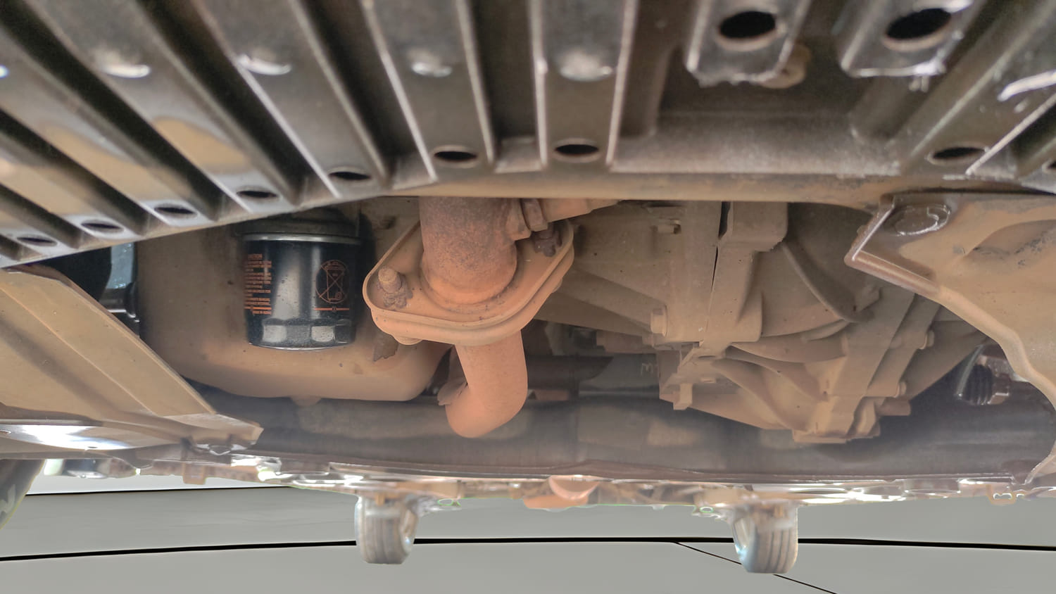 Used 2018 Maruti Suzuki Ciaz Zeta 1.4 MT Petrol Manual extra FRONT LEFT UNDERBODY VIEW