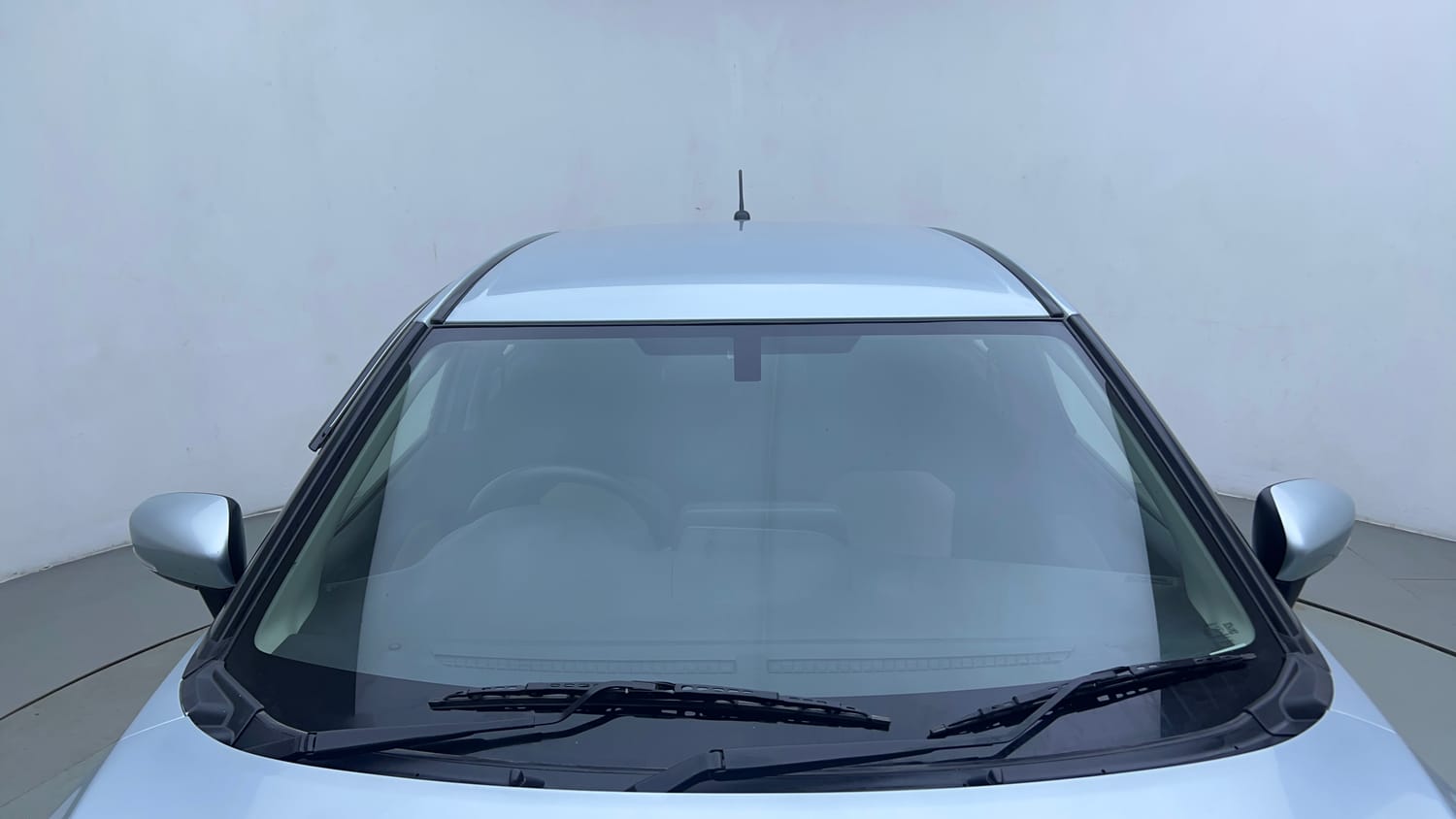 Used 2023 Toyota Glanza S AMT Petrol Automatic exterior FRONT WINDSHIELD VIEW
