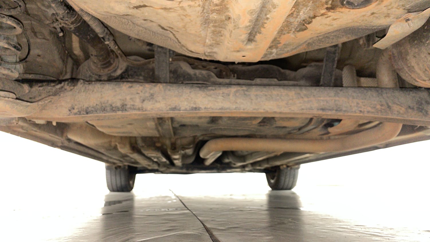 Used 2018 Hyundai Elite i20 Asta 1.4 CRDI Diesel Manual extra REAR UNDERBODY VIEW (TAKEN FROM REAR)