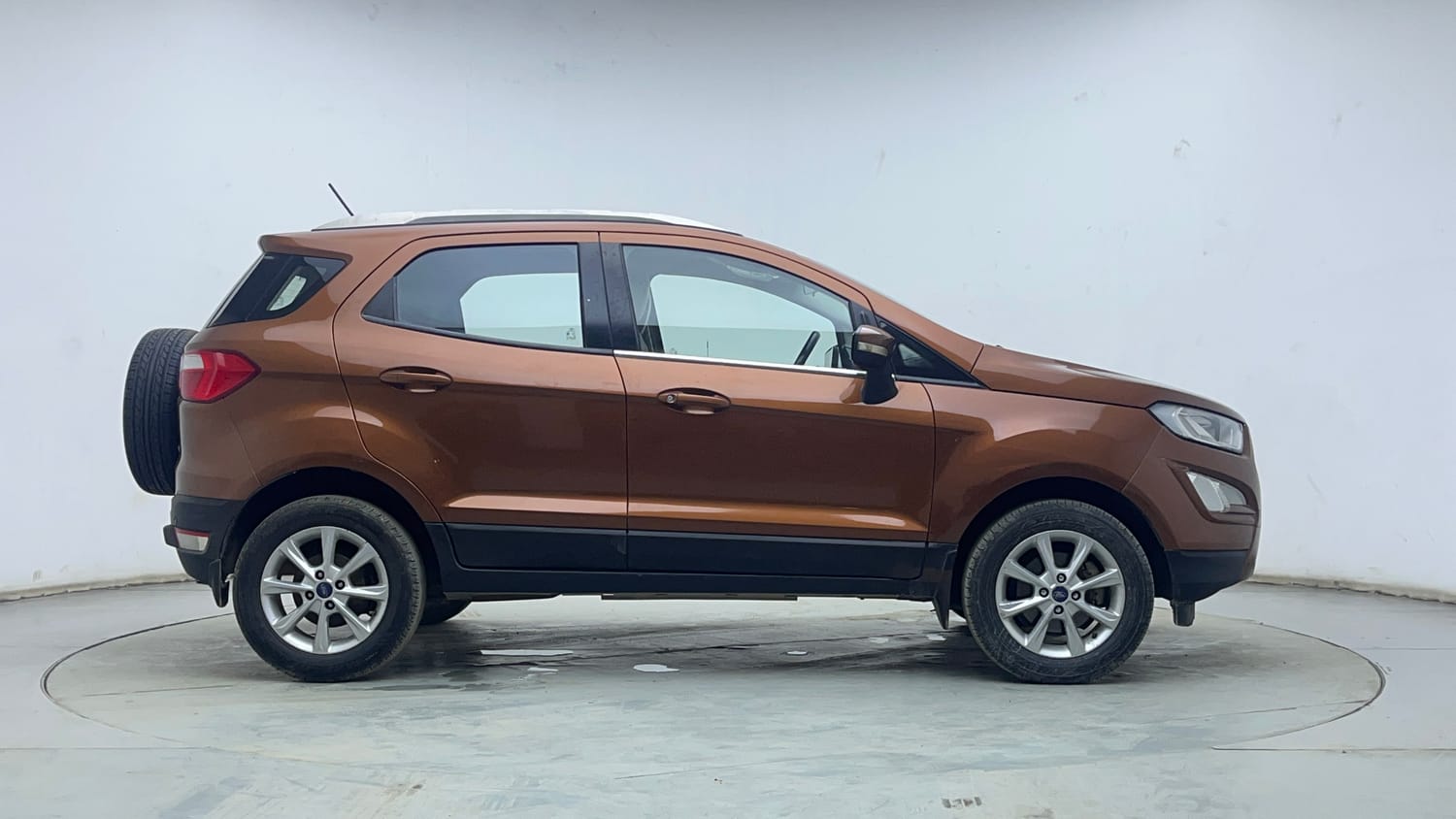 Used 2018 Ford EcoSport Titanium 1.5L Ti-VCT Petrol Manual exterior RIGHT SIDE VIEW