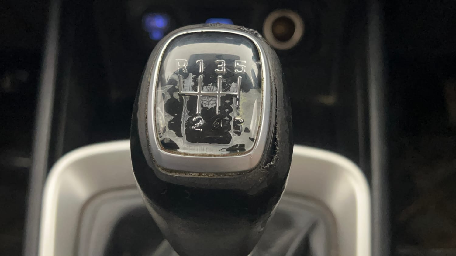 Used 2019 hyundai Venue SX 1.0 Turbo Petrol Petrol Manual interior GEAR  KNOB VIEW