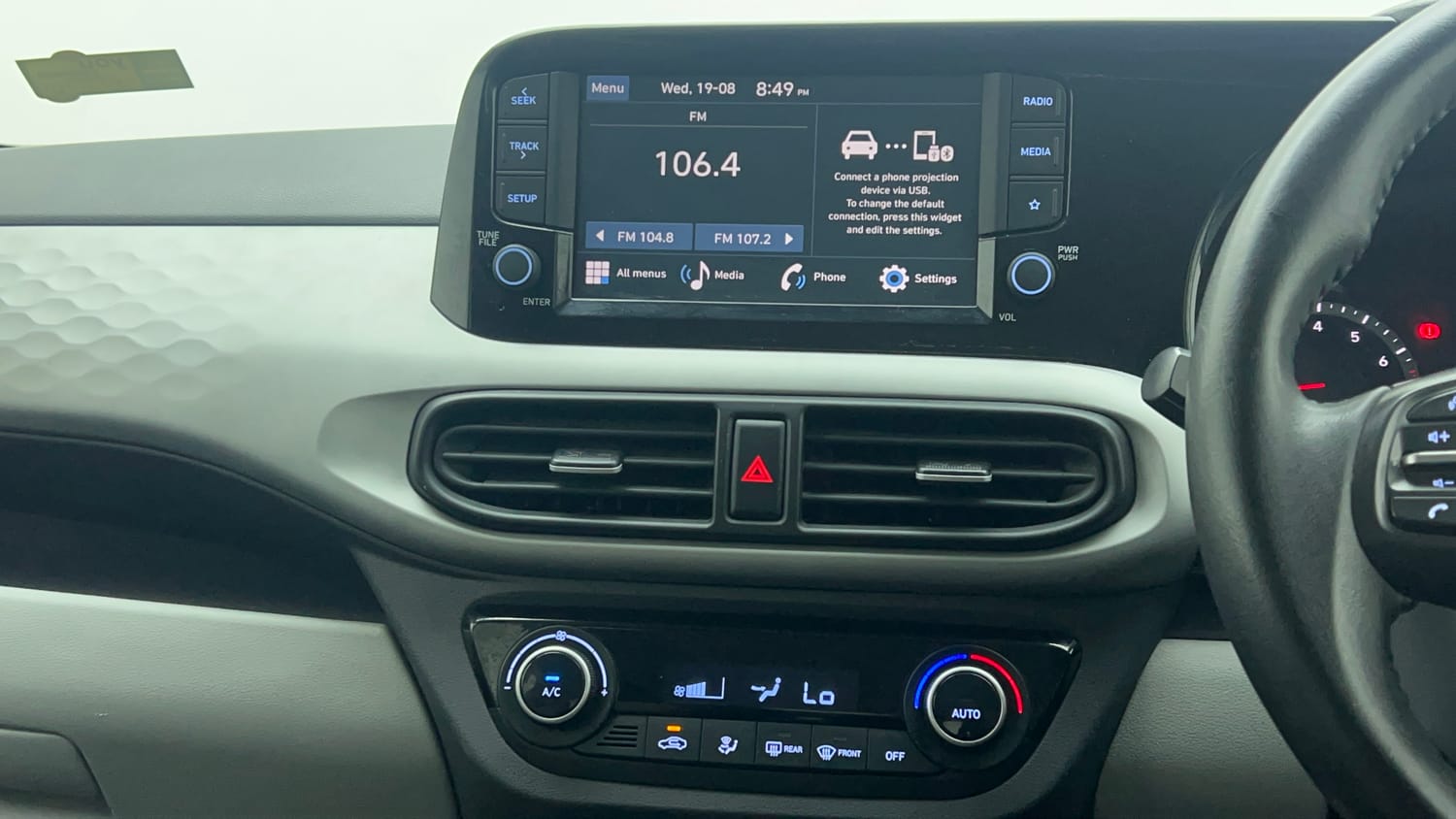 Used 2023 Hyundai Grand i10 Nios Sportz 1.2 Kappa VTVT Petrol Manual top_features Integrated (in-dash) music system