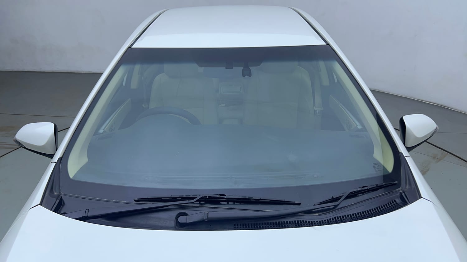 Used 2019 Toyota Corolla Altis GL Petrol Petrol Manual exterior FRONT WINDSHIELD VIEW