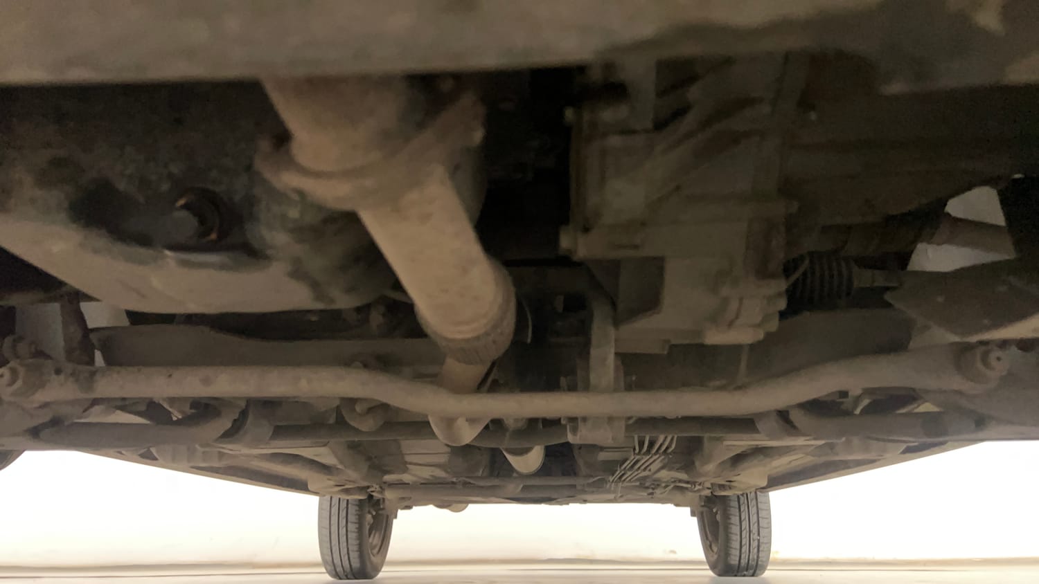 Used 2022 Tata Tiago XZ Plus CNG Cng Manual extra FRONT LEFT UNDERBODY VIEW