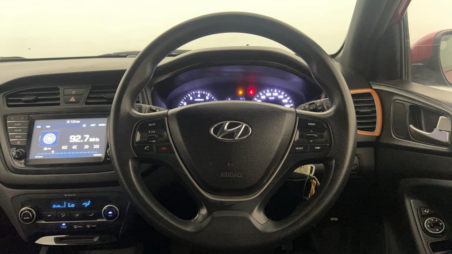 Used 2017 Hyundai Elite i20 Asta 1.2 Petrol Manual interior STEERING VIEW