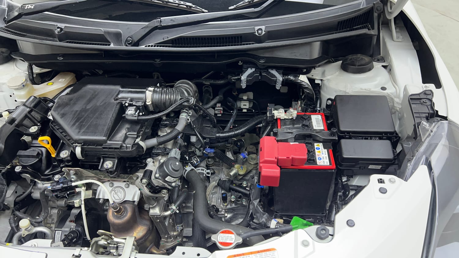 Used 2025 Maruti Suzuki Swift LXi Petrol Manual engine ENGINE LEFT SIDE VIEW