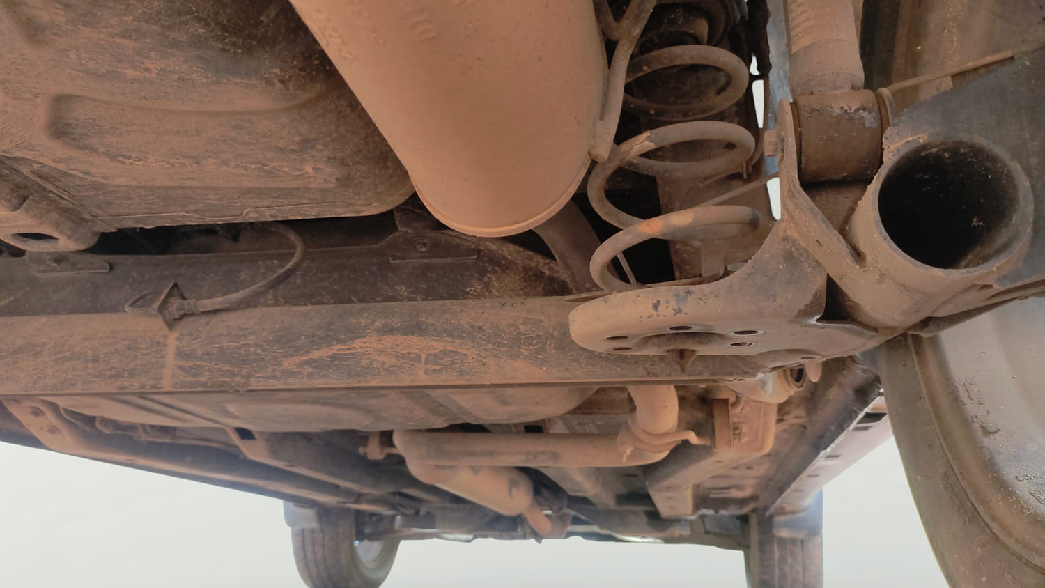 Used 2017 Tata Nexon XZ Plus Diesel Diesel Manual extra REAR RIGHT UNDERBODY VIEW