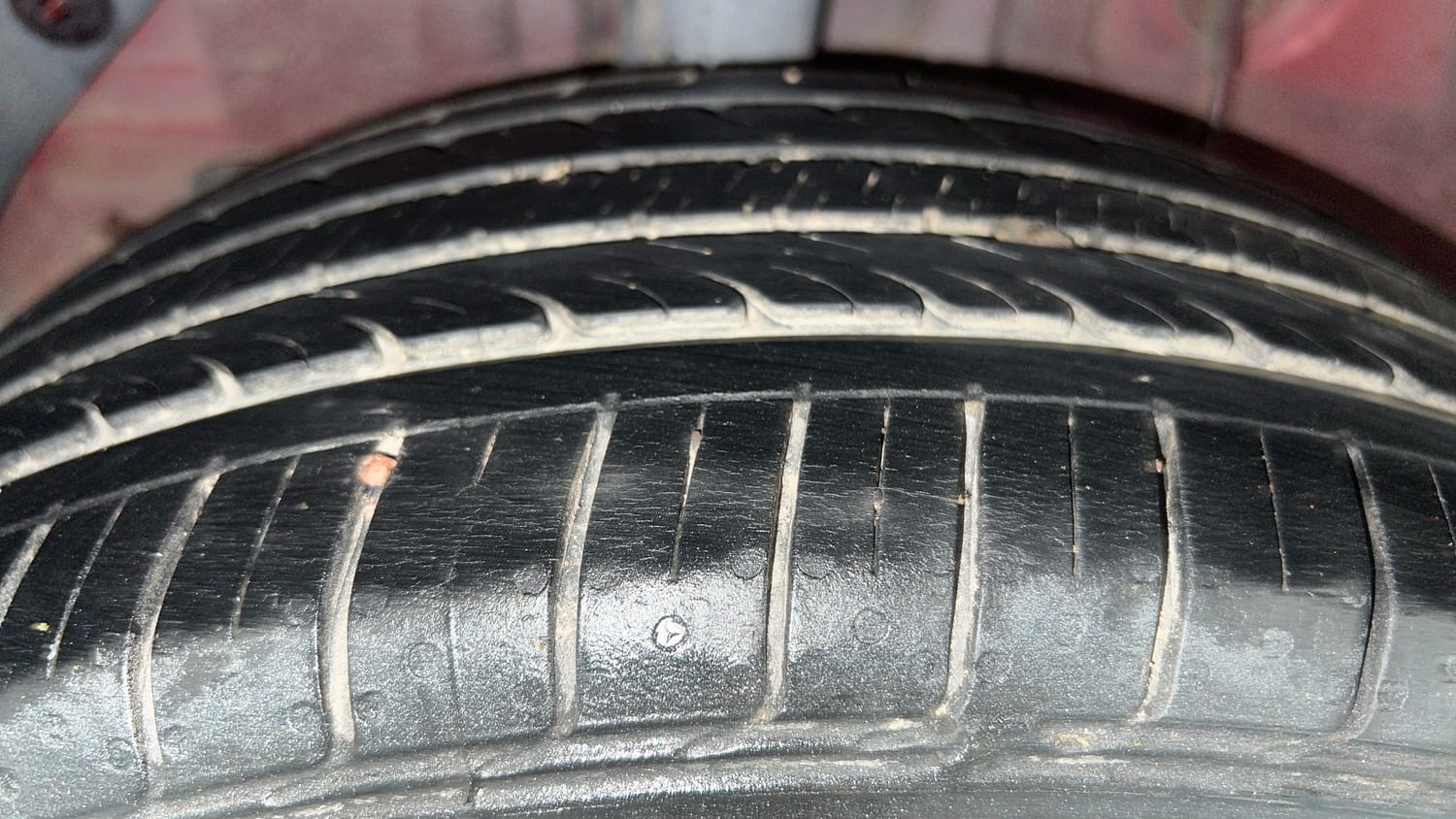 Used 2017 Hyundai Elite i20 Asta 1.2 Petrol Manual tyres RIGHT REAR TYRE TREAD VIEW