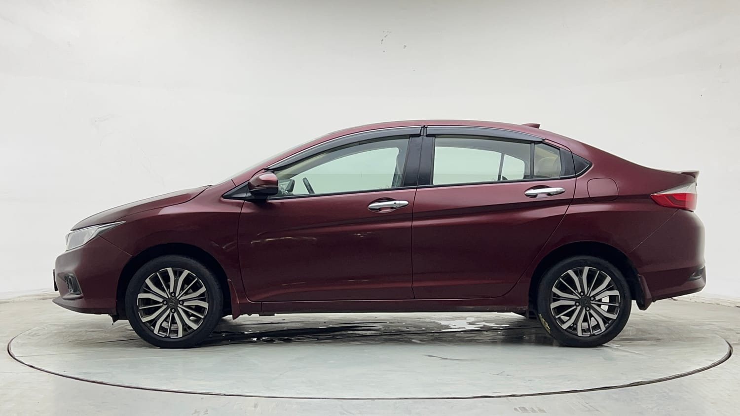 Used 2017 Honda City ZX CVT Petrol Petrol Automatic exterior LEFT SIDE VIEW