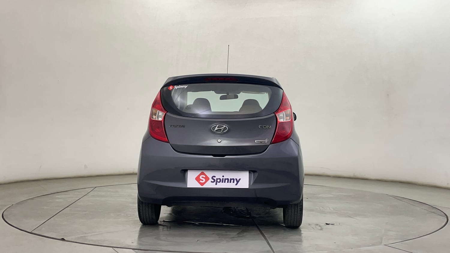Used 2014 Hyundai Eon Magna Petrol Manual exterior BACK VIEW