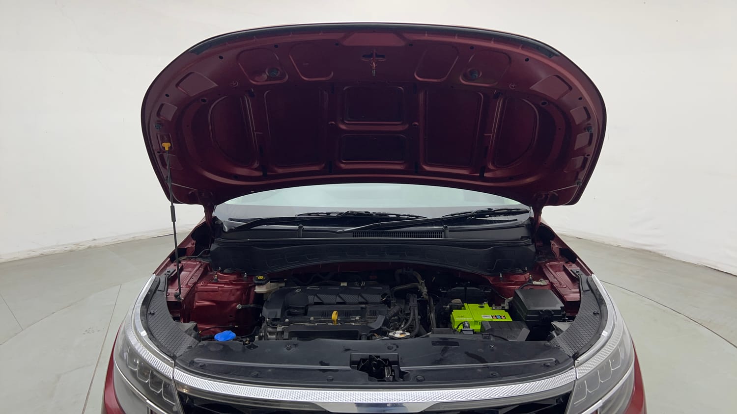 Used 2021 kia Seltos HTX IVT 1.5 Petrol Automatic engine ENGINE & BONNET OPEN FRONT VIEW
