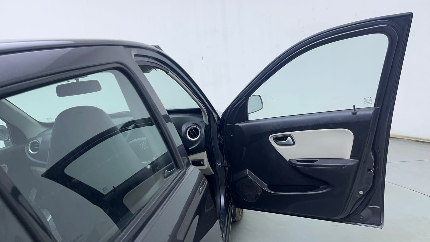 Used 2020 Maruti Suzuki Alto 800 LXi Petrol Manual interior RIGHT FRONT DOOR OPEN VIEW