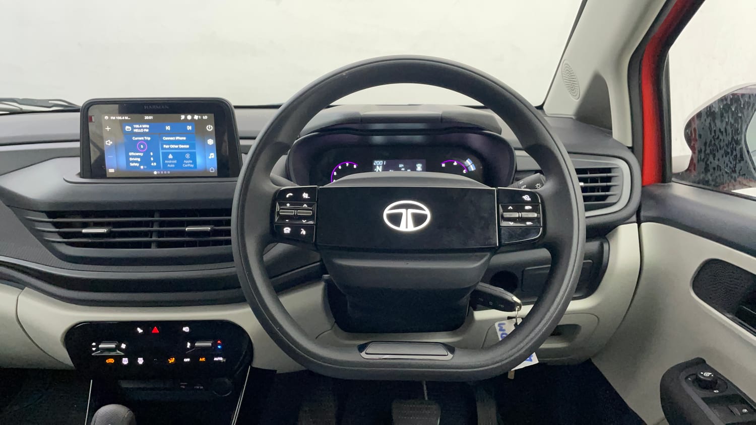 Used 2025 Tata Altroz Pure S Petrol 5AMT Petrol Automatic interior STEERING VIEW