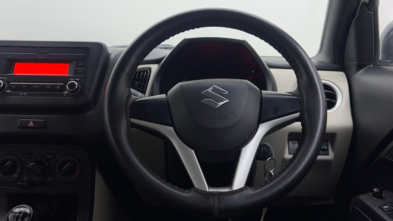 Used 2019 Maruti Suzuki Wagon R VXi 1.0 Petrol Manual interior STEERING VIEW