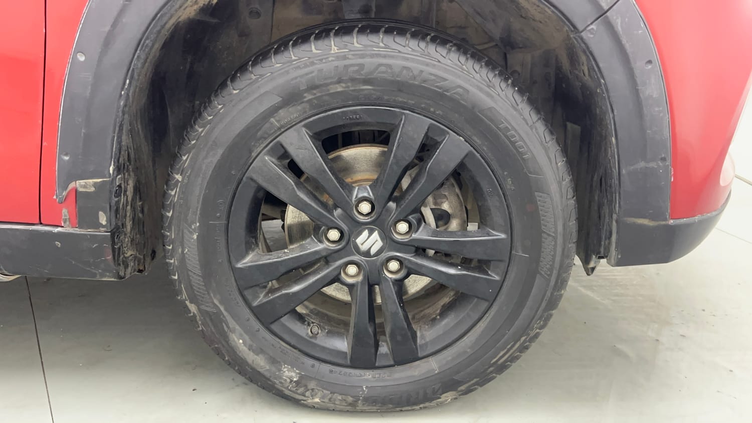 Used 2018 Maruti Suzuki Vitara Brezza [2016-2020] VDi Diesel Manual tyres RIGHT FRONT TYRE RIM VIEW