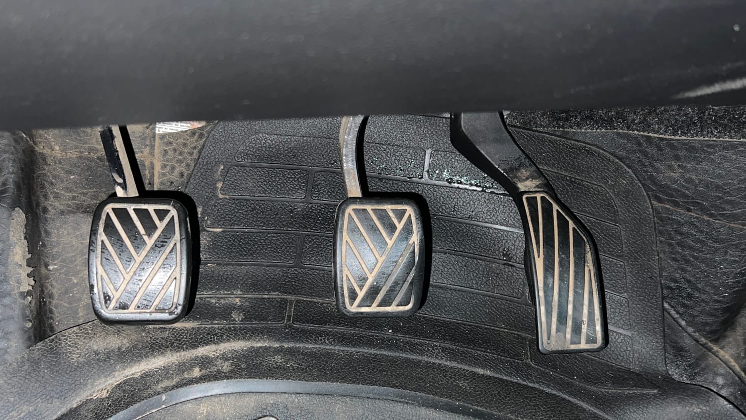 Used 2021 maruti-suzuki Vitara Brezza LXi Petrol Manual interior PEDALS VIEW