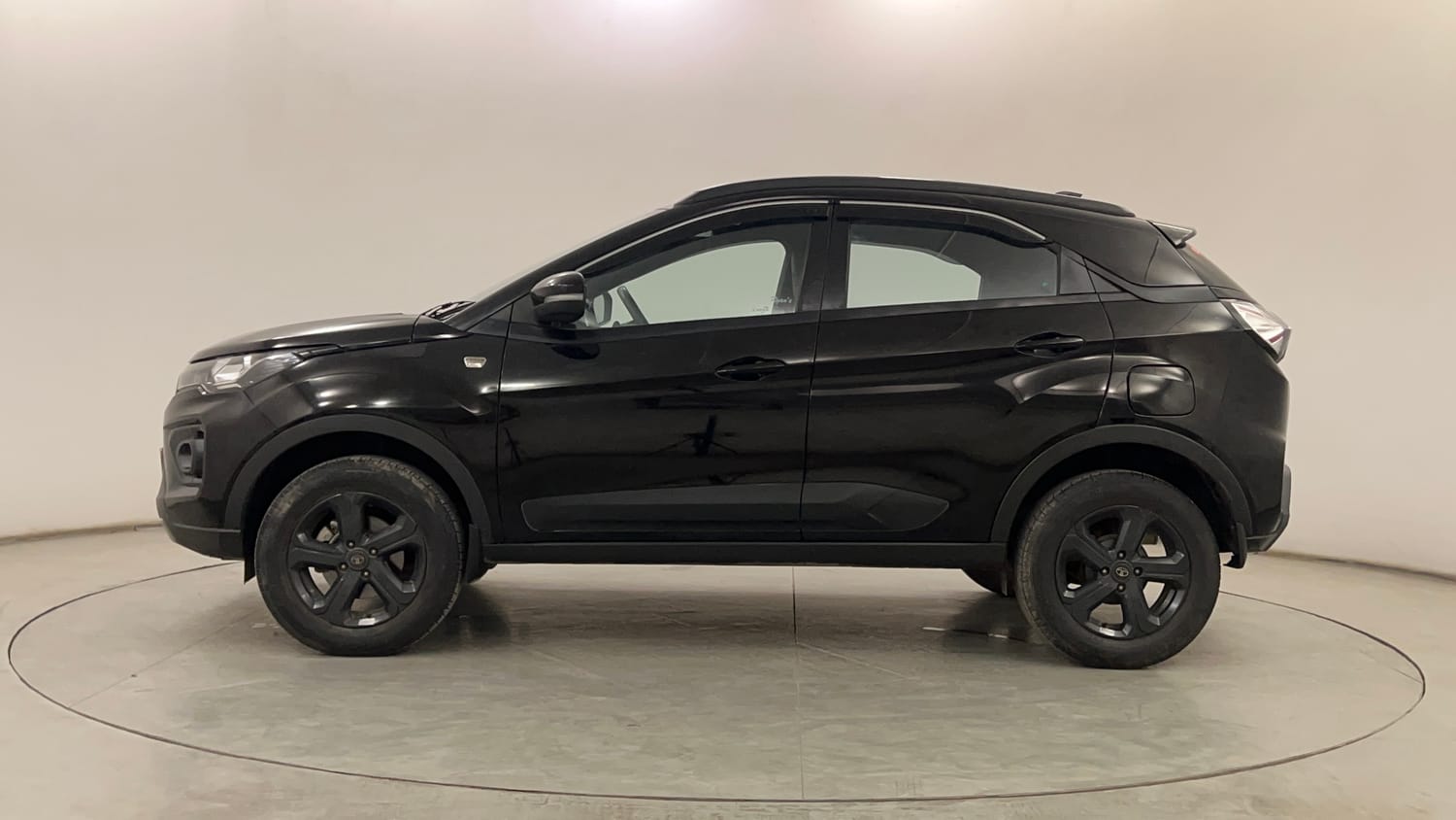 Used 2022 Tata Nexon XZA Plus (HS) Dark Edition Petrol Automatic exterior LEFT SIDE VIEW