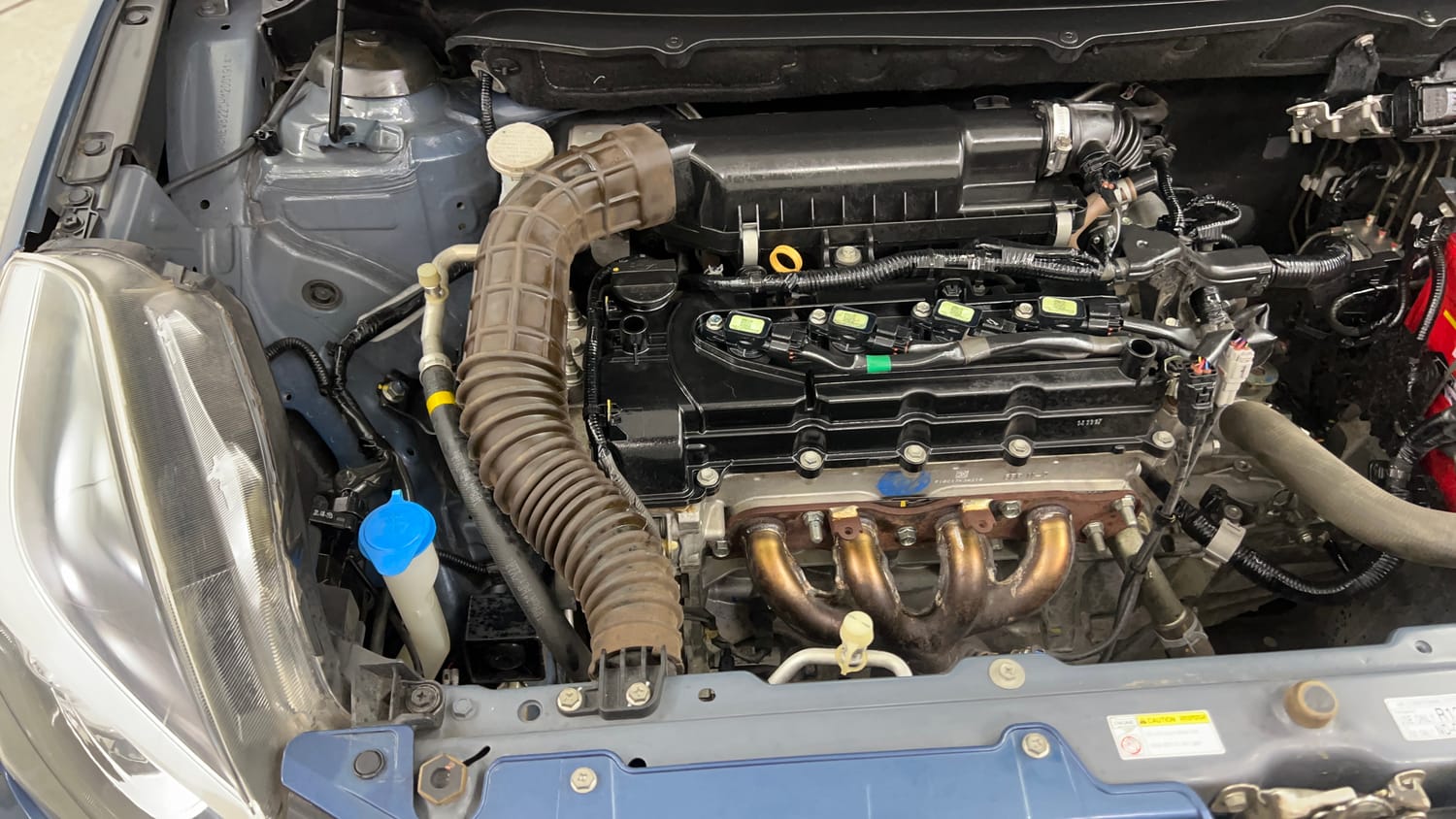 Used 2017 Maruti Suzuki Baleno Alpha 1.2 Petrol Manual engine ENGINE RIGHT SIDE VIEW