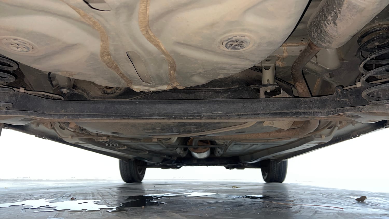 Used 2021 Maruti Suzuki Baleno Sigma Petrol Manual extra REAR UNDERBODY VIEW (TAKEN FROM REAR)
