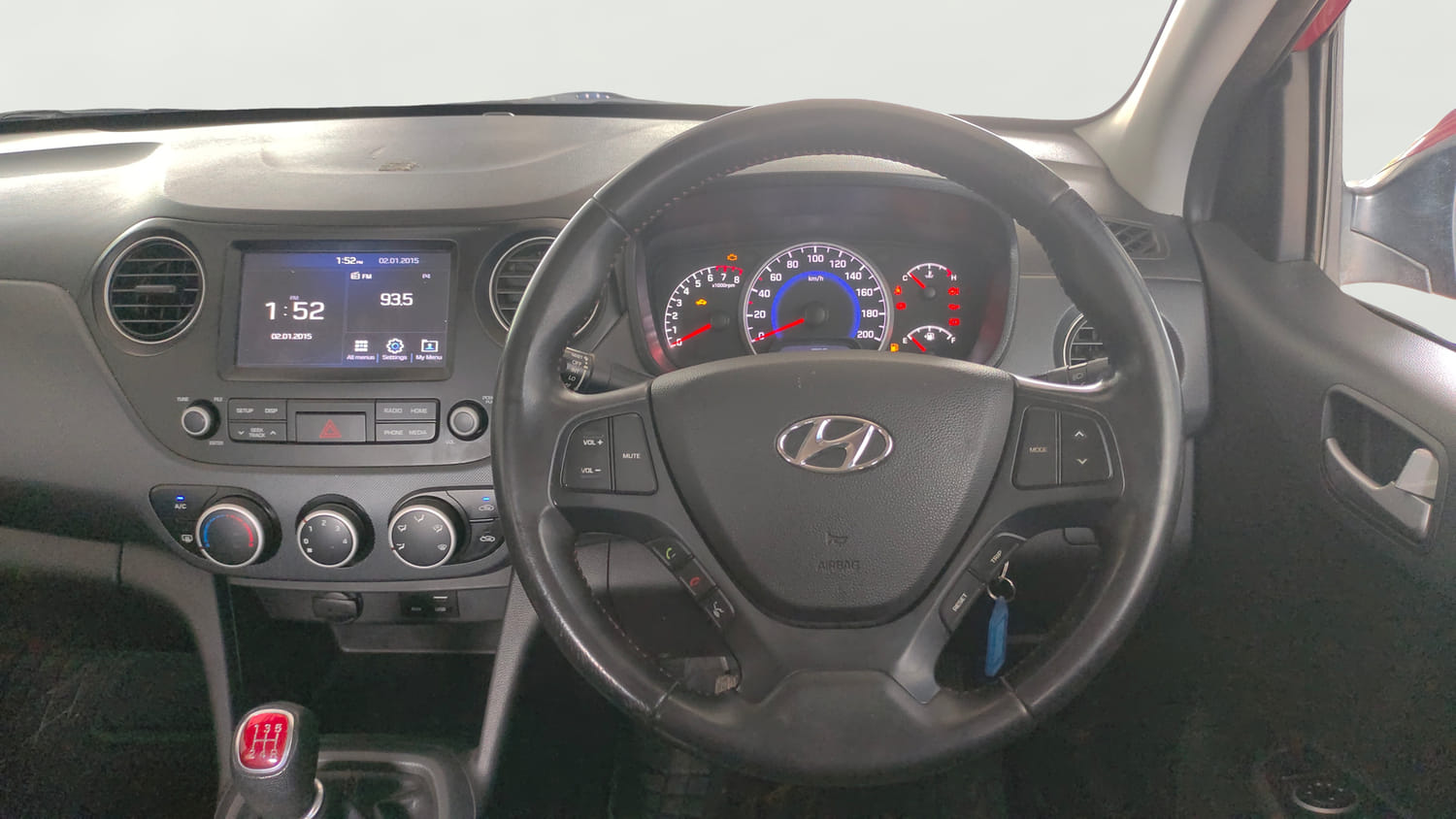 Used 2018 Hyundai Grand i10 Sportz 1.2 Kappa VTVT Dual Tone Petrol Manual interior STEERING VIEW