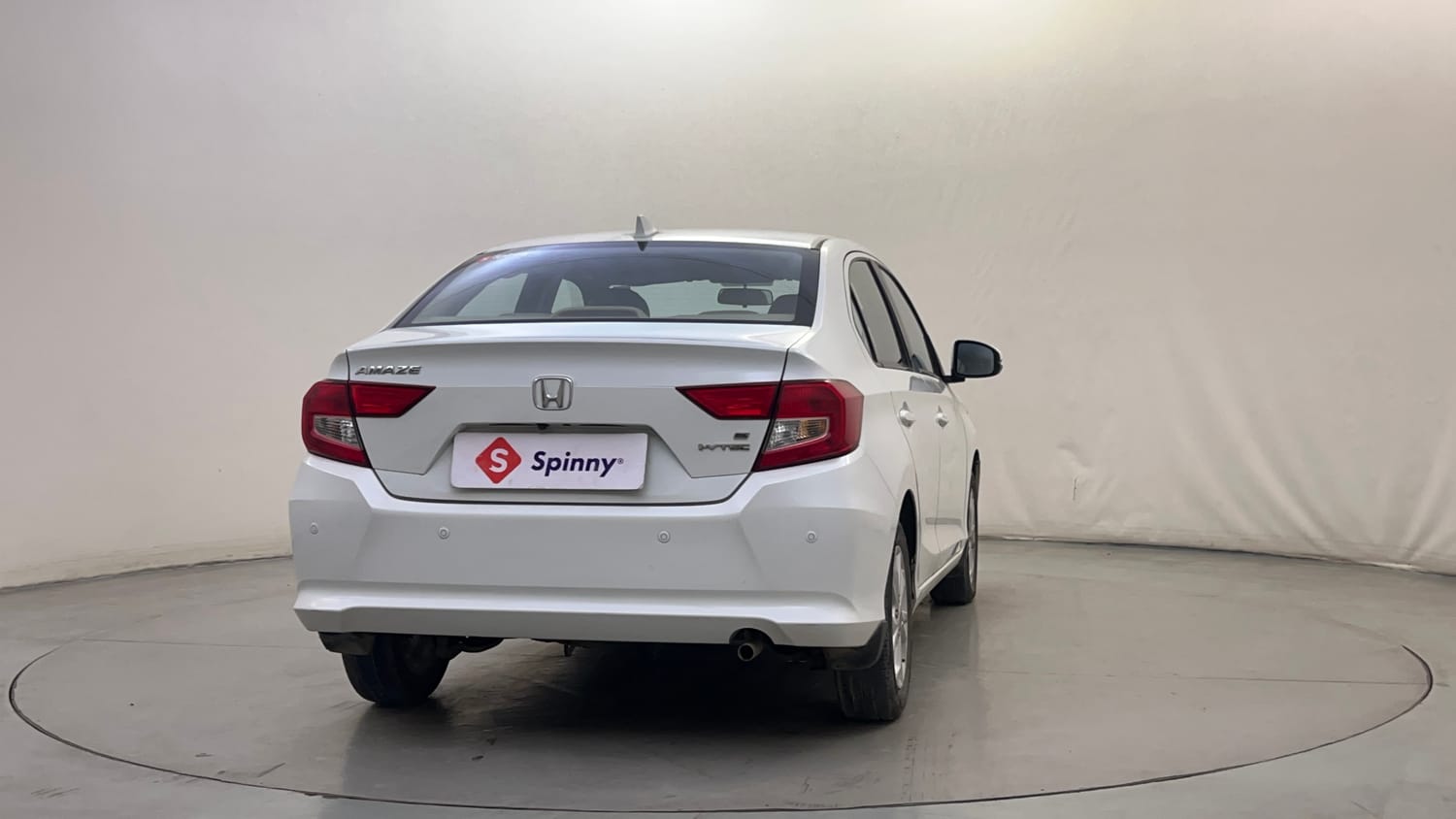 Used 2020 Honda Amaze 1.2 VX CVT Petrol Petrol Automatic exterior RIGHT REAR CORNER VIEW