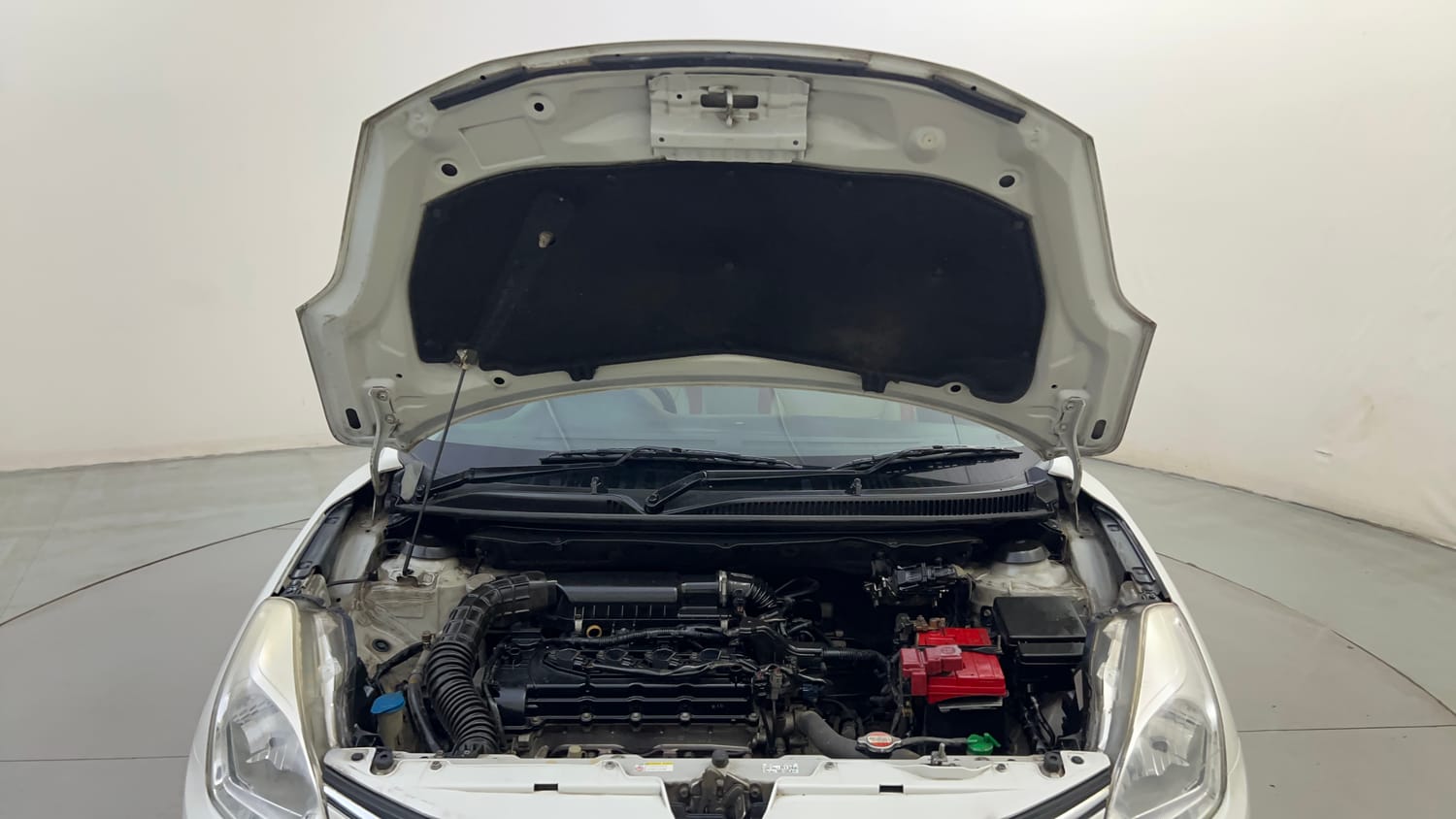 Used 2017 Maruti Suzuki Baleno Zeta 1.2 AT Petrol Automatic engine ENGINE & BONNET OPEN FRONT VIEW