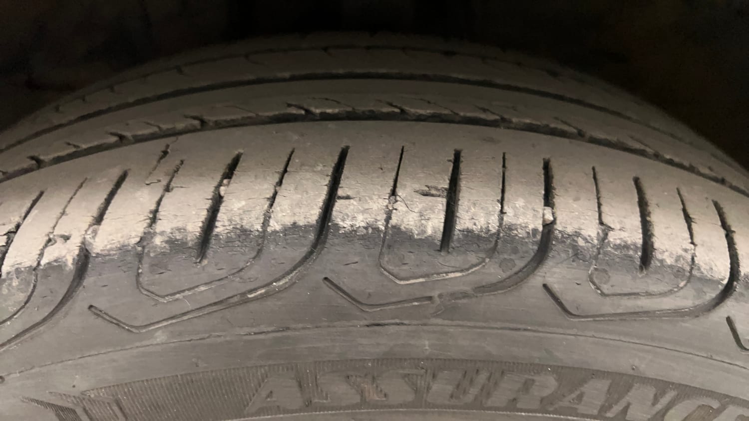 Used 2018 Honda City VX Petrol Petrol Manual tyres LEFT FRONT TYRE TREAD VIEW