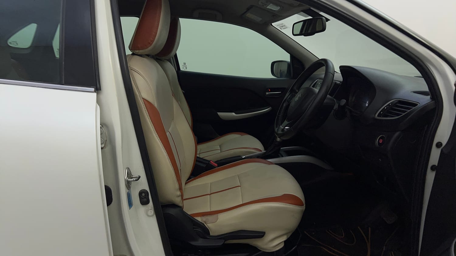 Used 2017 Maruti Suzuki Baleno Zeta 1.2 AT Petrol Automatic interior RIGHT SIDE FRONT DOOR CABIN VIEW