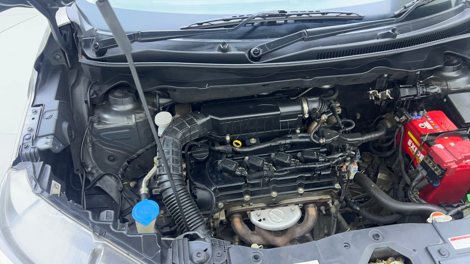 Used 2020 Maruti Suzuki XL6 Alpha MT Petrol Petrol Manual engine ENGINE RIGHT SIDE VIEW