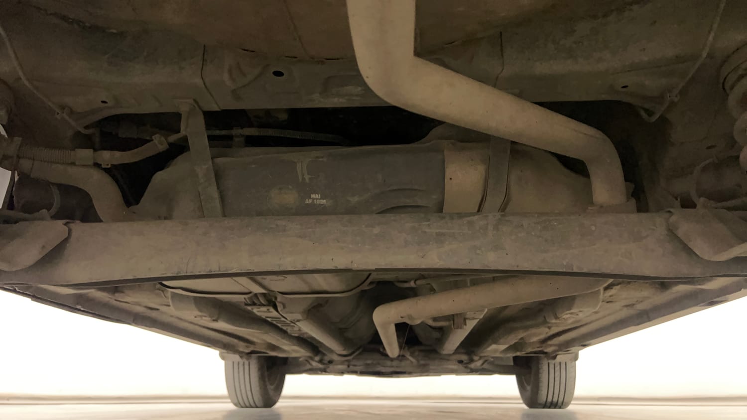 Used 2019 Hyundai Creta S 1.6 AT CRDi Diesel Automatic extra REAR UNDERBODY VIEW (TAKEN FROM REAR)