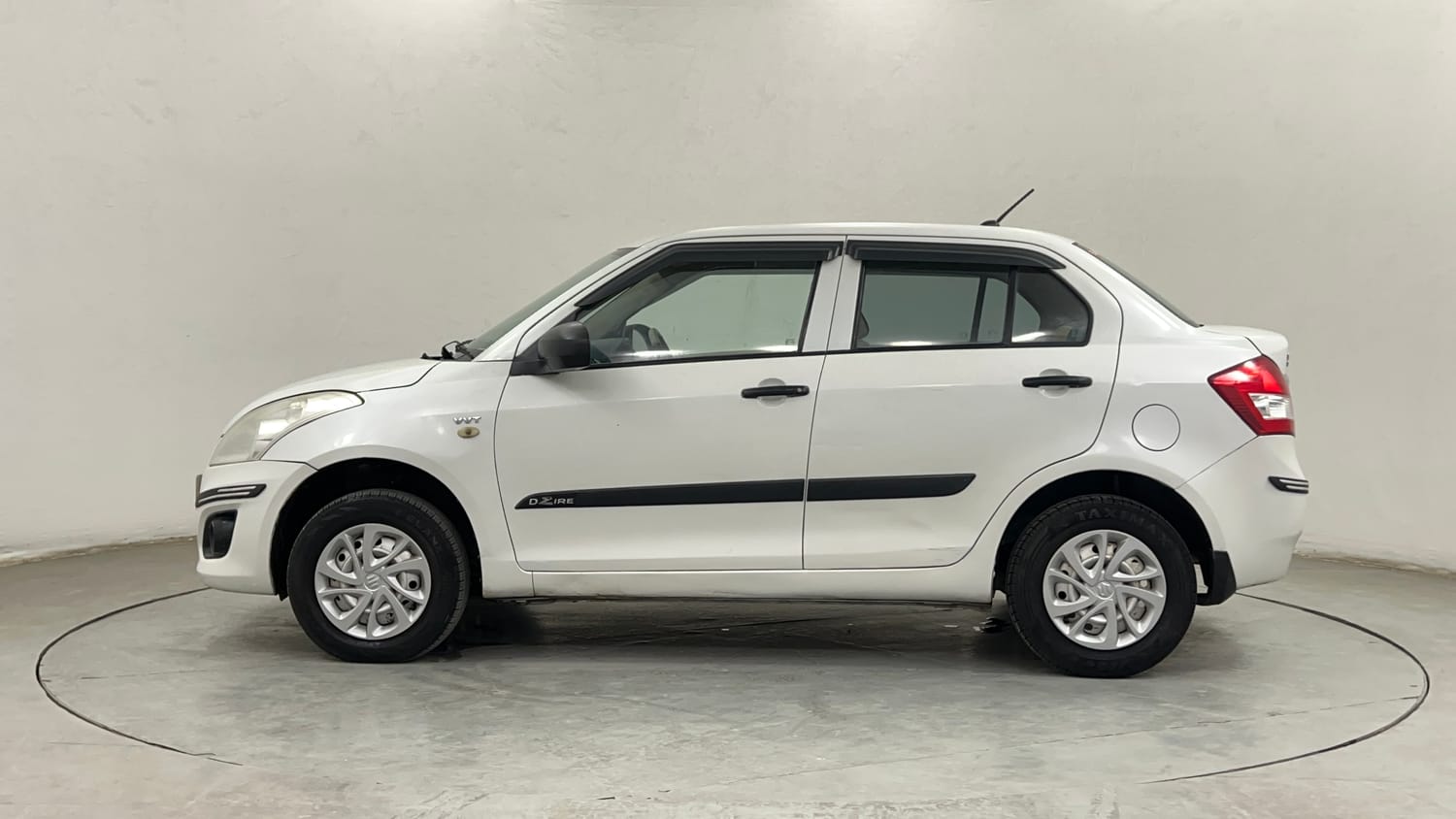 Used 2012 Maruti Suzuki Swift Dzire LXI Petrol Manual exterior LEFT SIDE VIEW