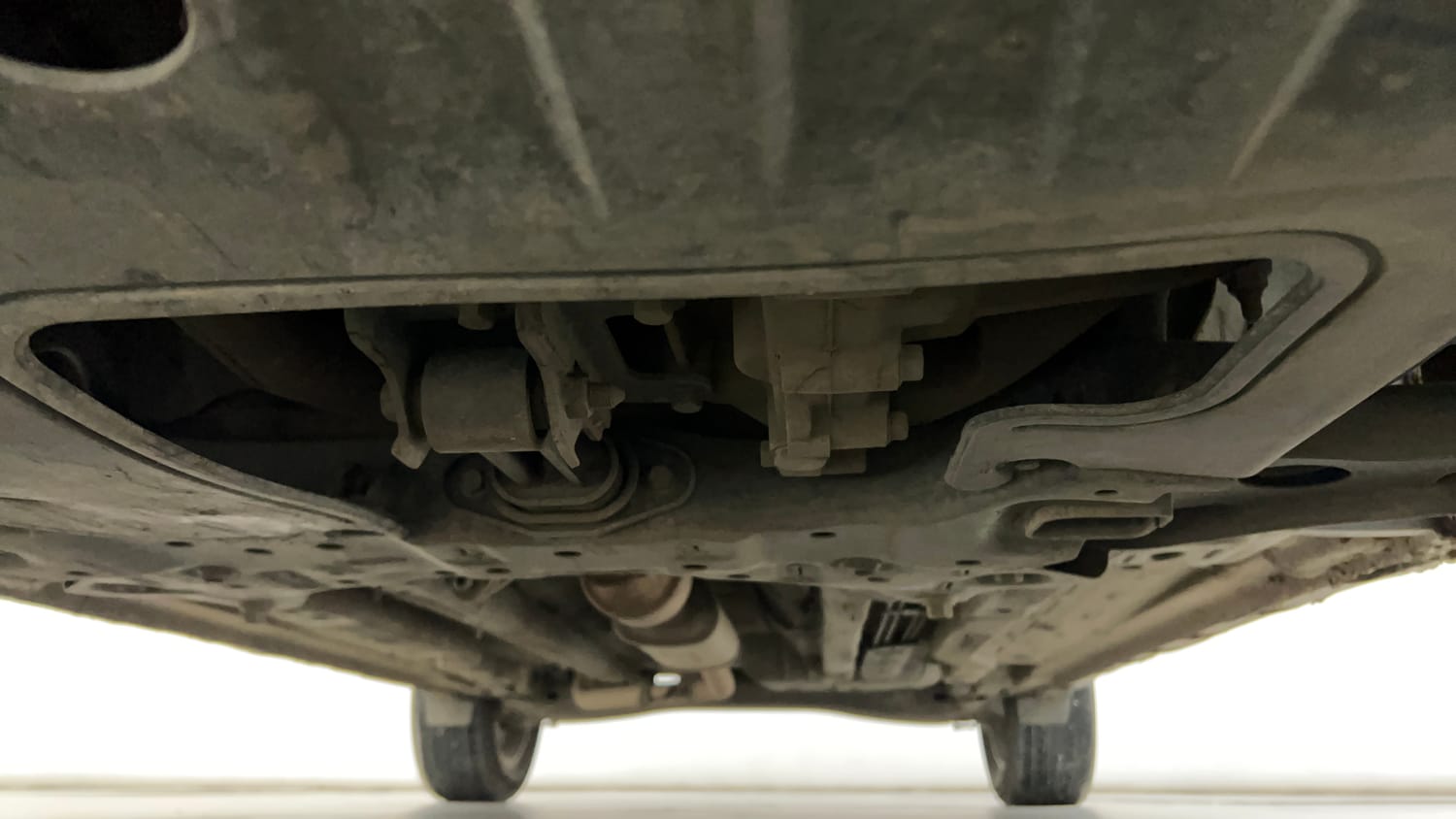 Used 2020 Hyundai Creta SX (O) 1.4 Turbo 7 DCT Petrol Automatic extra FRONT LEFT UNDERBODY VIEW