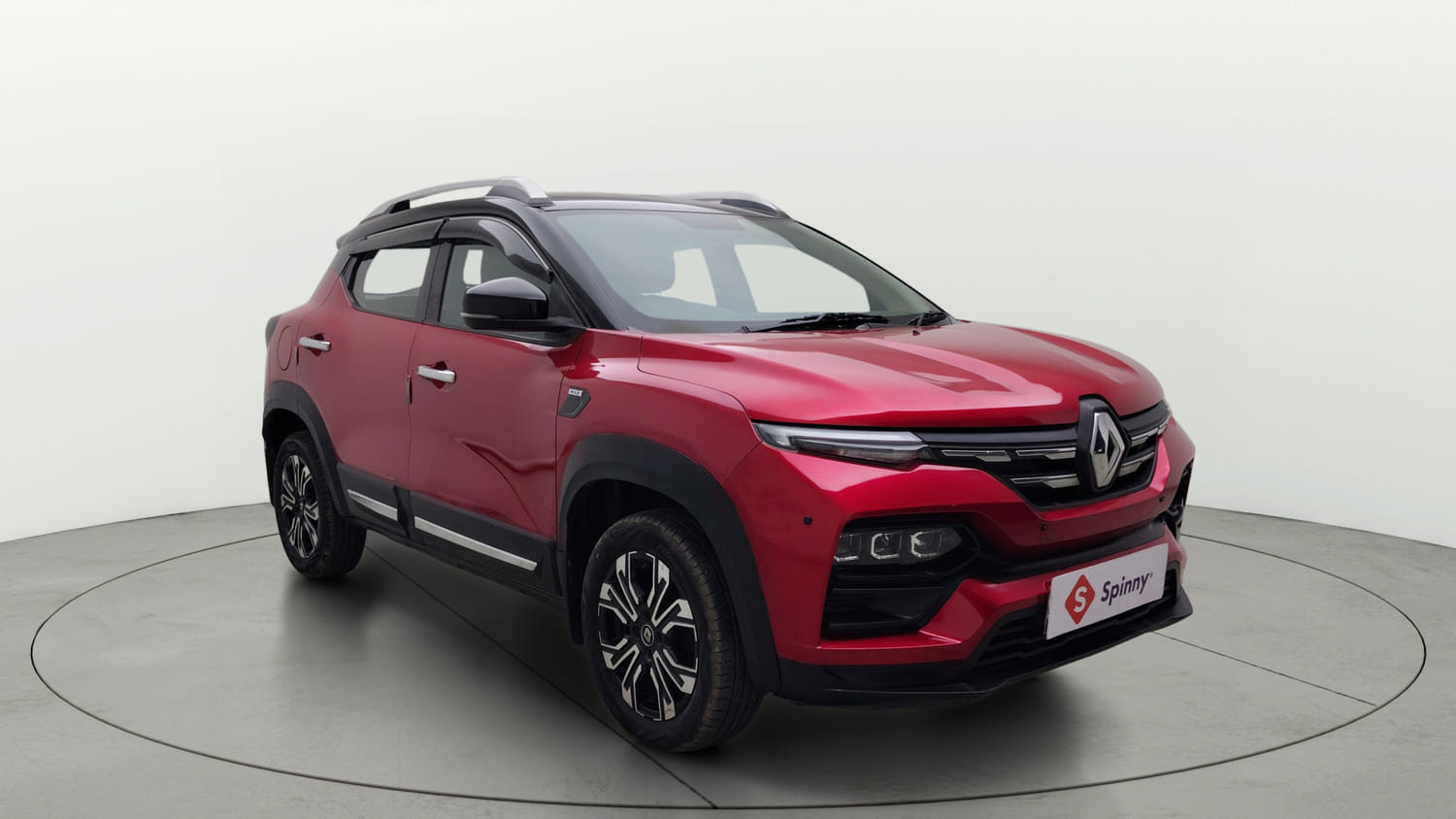Used 2021 Renault Kiger RXZ Turbo CVT Dual Tone Petrol Automatic exterior RIGHT FRONT CORNER VIEW