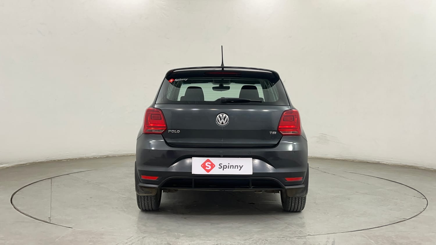 Used 2020 Volkswagen Polo Highline Plus 1.0L TSI Petrol Manual exterior BACK VIEW