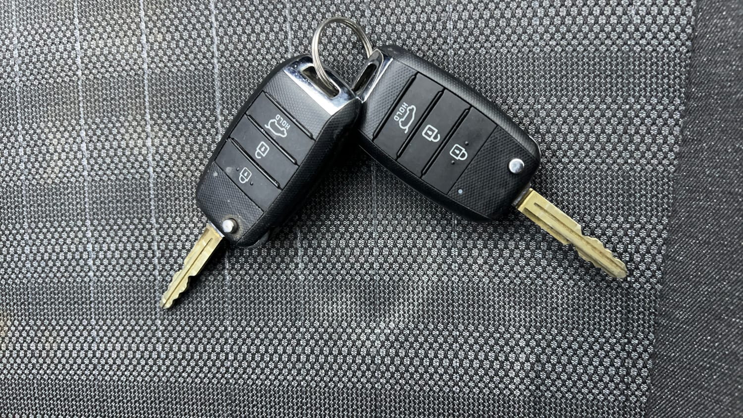 Used 2022 Kia Sonet HTK Plus 1.2 Petrol Manual extra CAR KEY VIEW