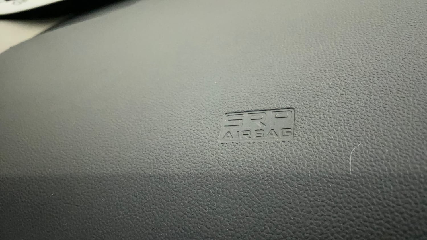 Used 2021 Renault Triber RXE Petrol Manual top_features Airbags