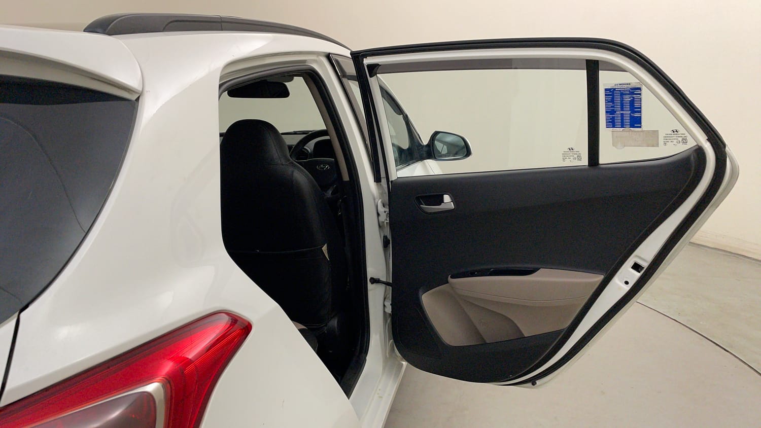 Used 2015 Hyundai Grand i10 Asta 1.2 Kappa VTVT (O) Petrol Manual interior RIGHT REAR DOOR OPEN VIEW