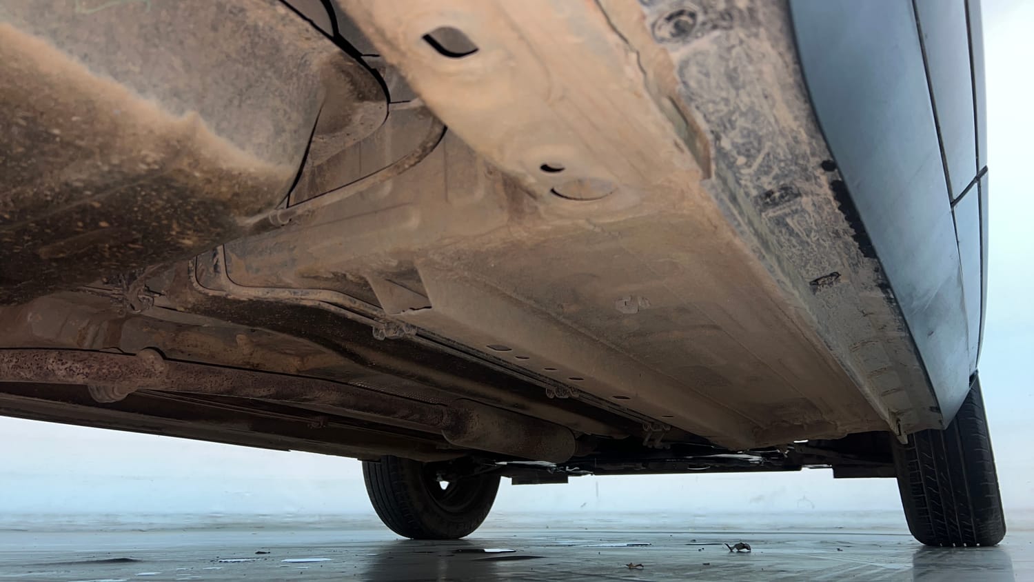 Used 2021 Nissan Magnite XE Petrol Manual extra REAR RIGHT UNDERBODY VIEW