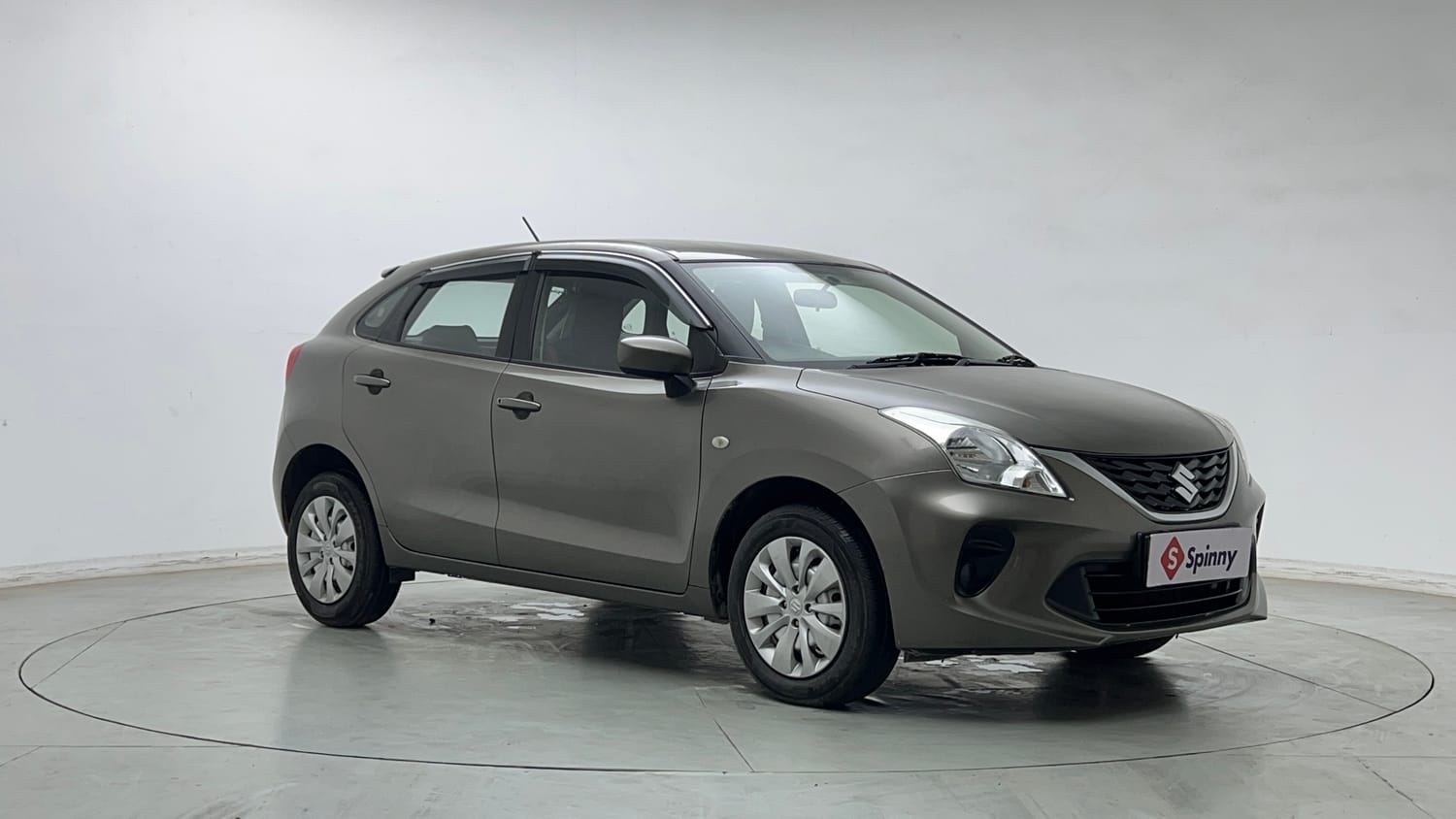 Used 2021 Maruti Suzuki Baleno Sigma Petrol Manual exterior RIGHT FRONT CORNER VIEW