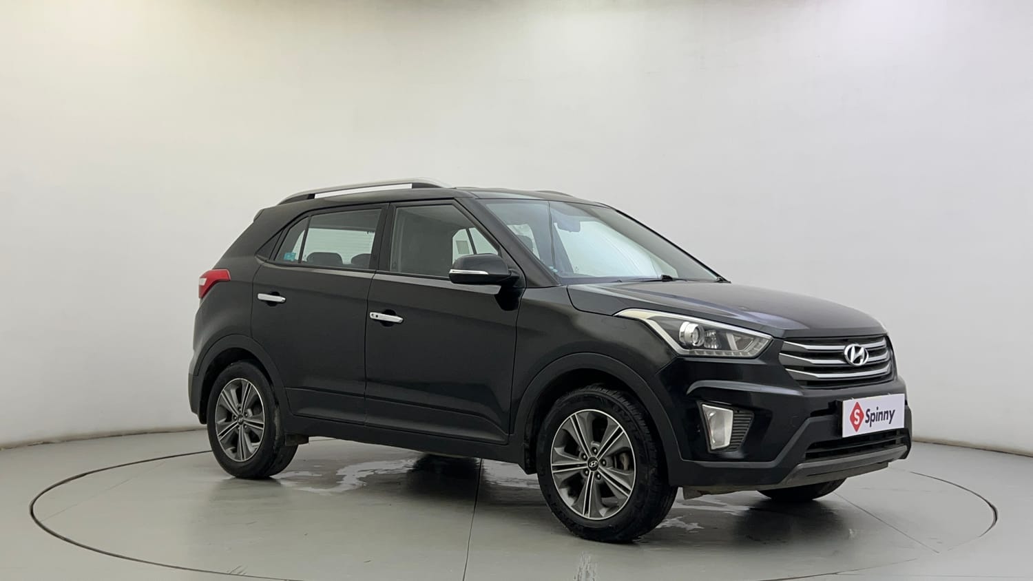Used 2017 Hyundai Creta 1.6 SX Plus AT Petrol Petrol Automatic exterior RIGHT FRONT CORNER VIEW