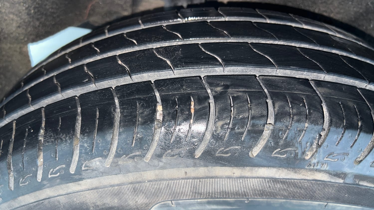 Used 2021 Maruti Suzuki Baleno Sigma Petrol Manual tyres RIGHT REAR TYRE TREAD VIEW