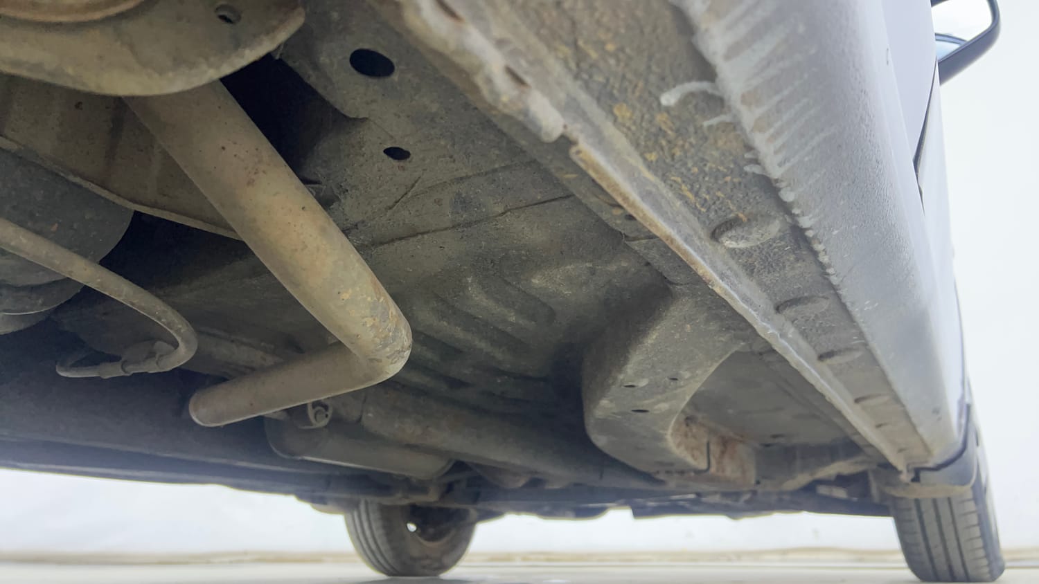 Used 2014 Honda Brio S MT Petrol Manual extra REAR RIGHT UNDERBODY VIEW
