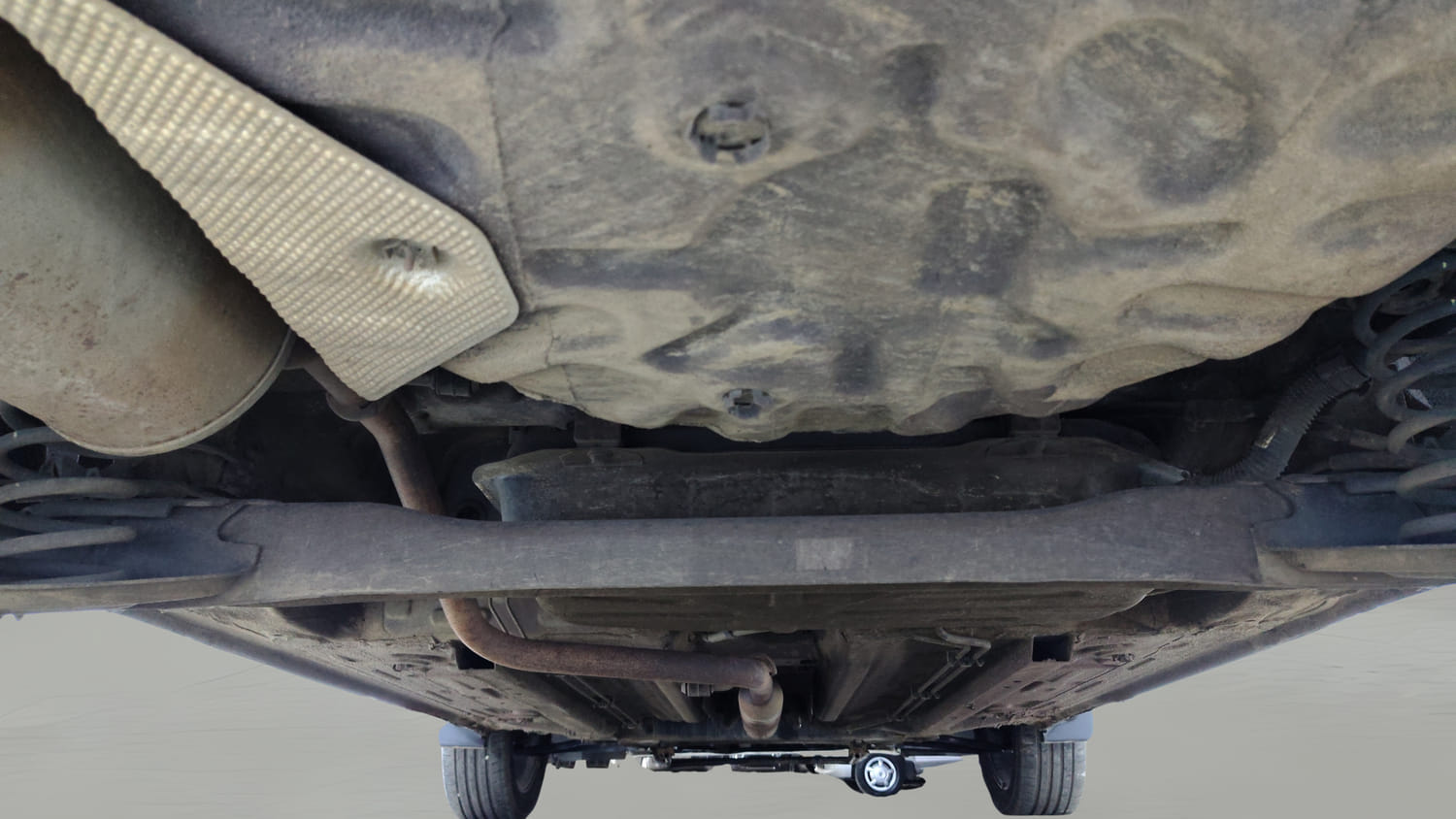 Used 2021 Renault Kiger RXZ Turbo CVT Dual Tone Petrol Automatic extra REAR UNDERBODY VIEW (TAKEN FROM REAR)